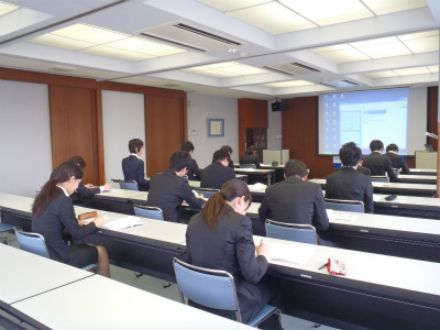 会社説明会 会社説明会